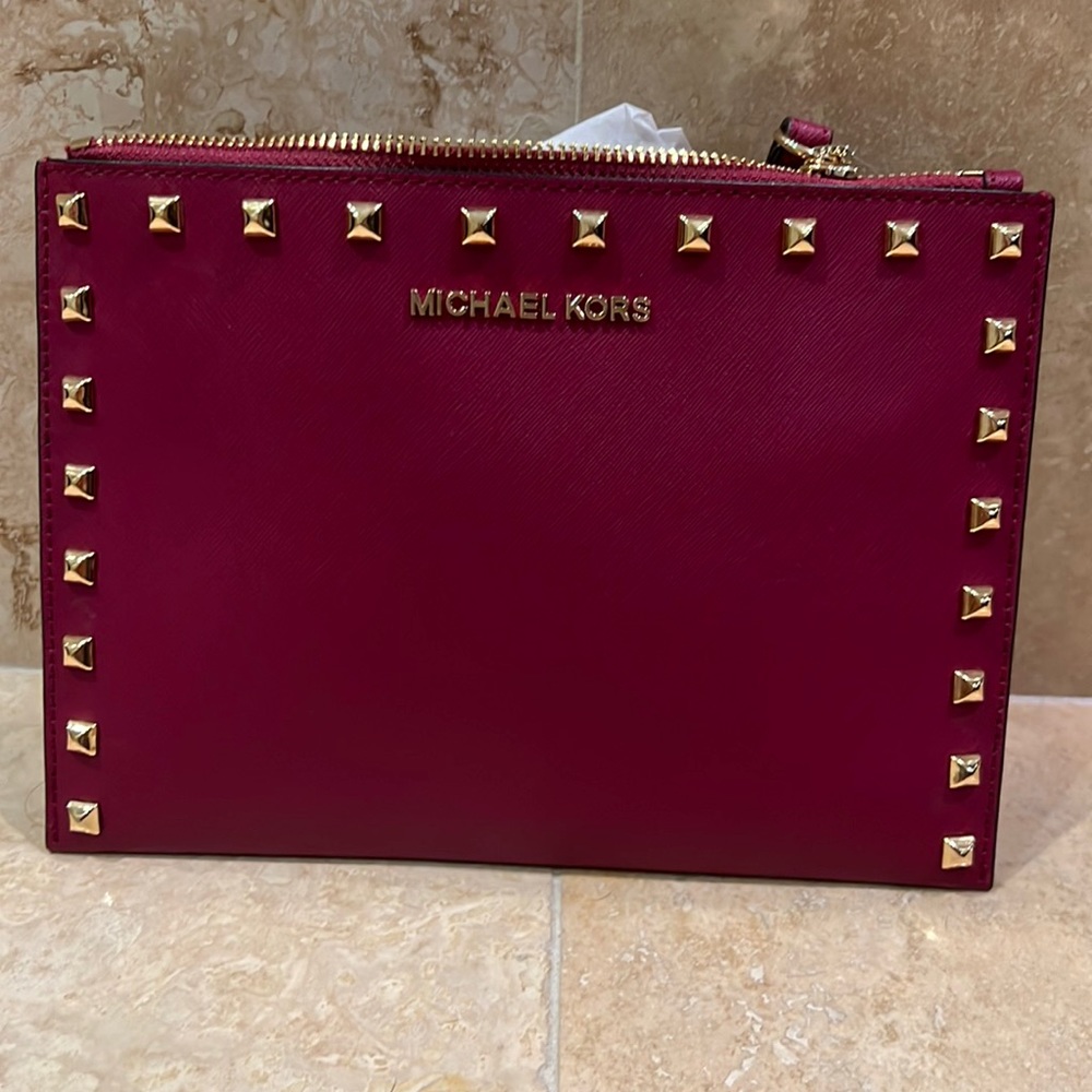 MK wristlet